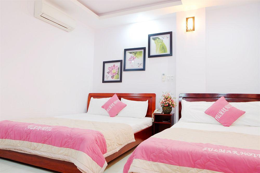 Fulmar Hotel Дананг Екстер'єр фото