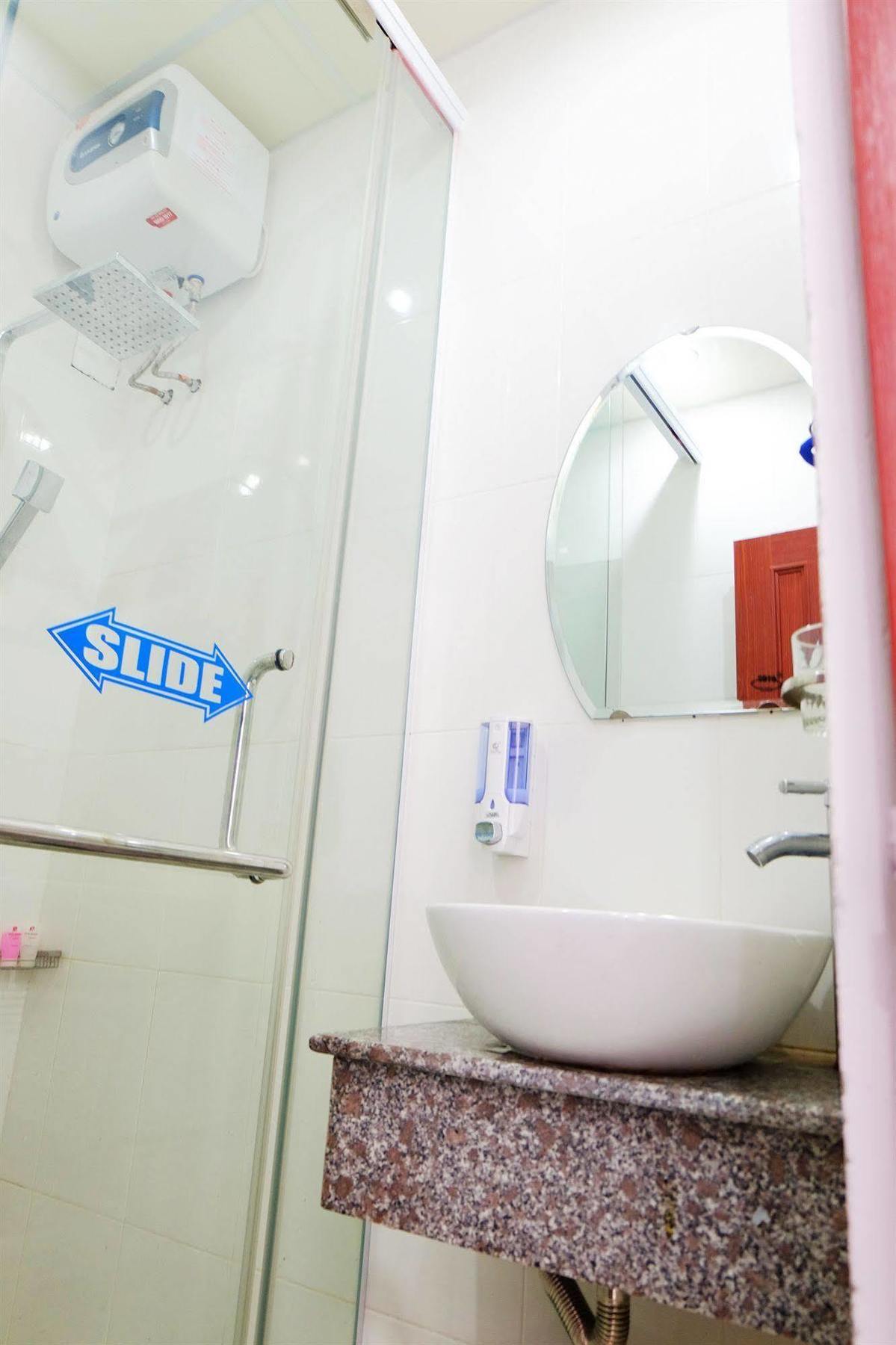 Fulmar Hotel Дананг Екстер'єр фото